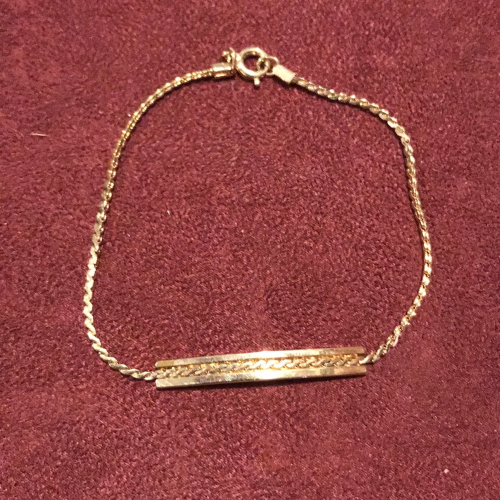 Avon Vintage Goldtone Rope Bar Bracelet